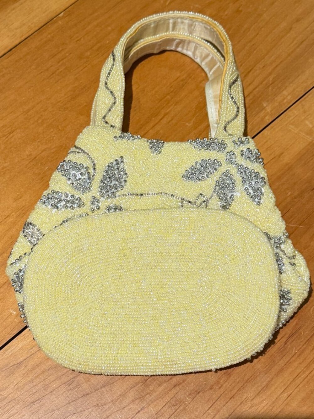 Jeanne Lottie Beaded Purse - Picture 5 of 5
